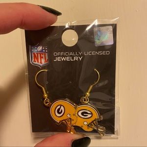 Green Bay women’s earrings